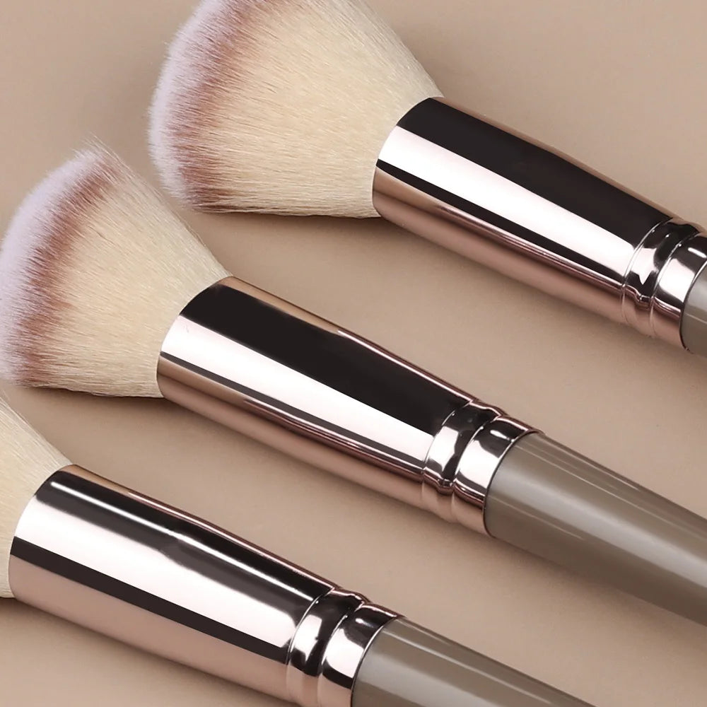 Professional Makeup Brush Set: Super Soft Essentials